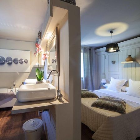 L'Auberge De L'Aubergine Eygalieres  Luaran gambar